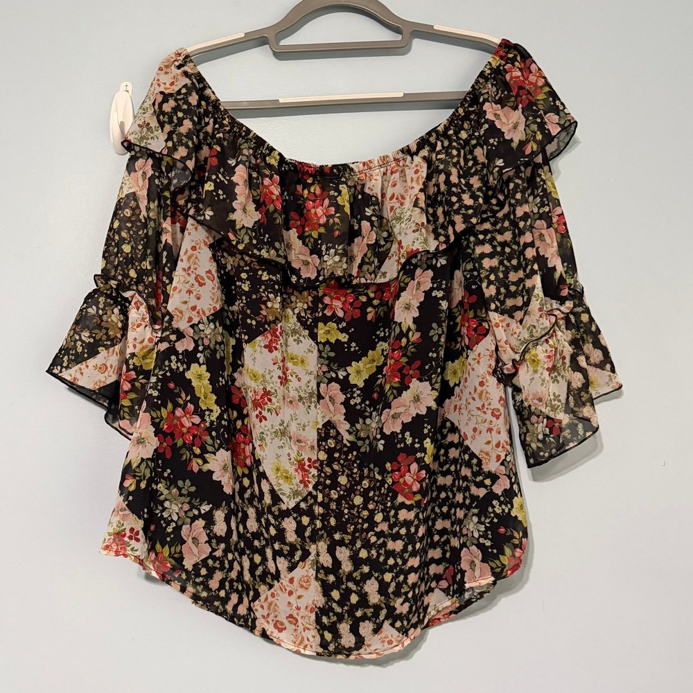 Sweet Pea New York & Company XXL Floral Off Shoulder Ruffle Blouse 1705